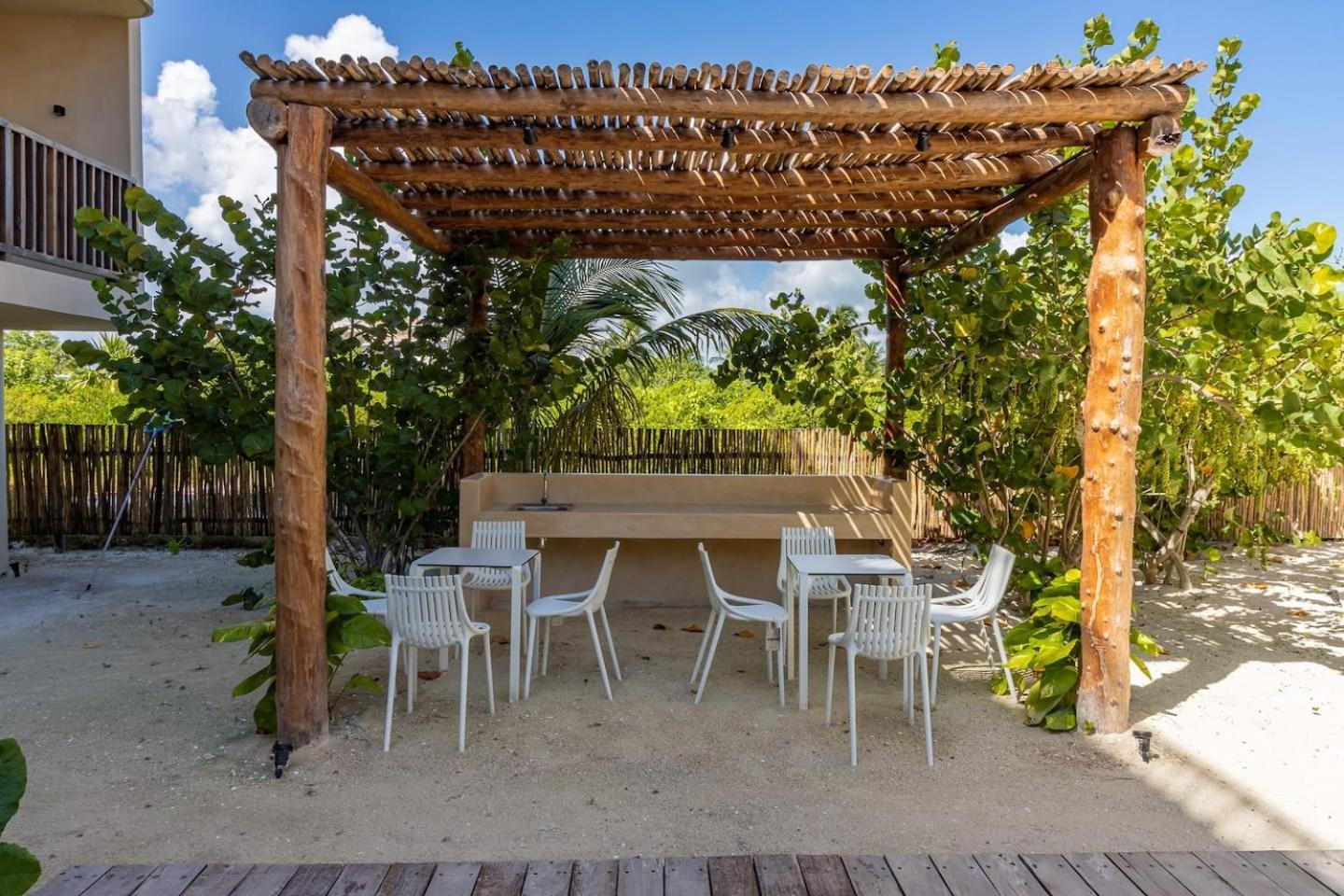 Hotel Pool View Loft Steps From The Ocean In Punta Cocos - C101 Isla Holbox Exterior foto